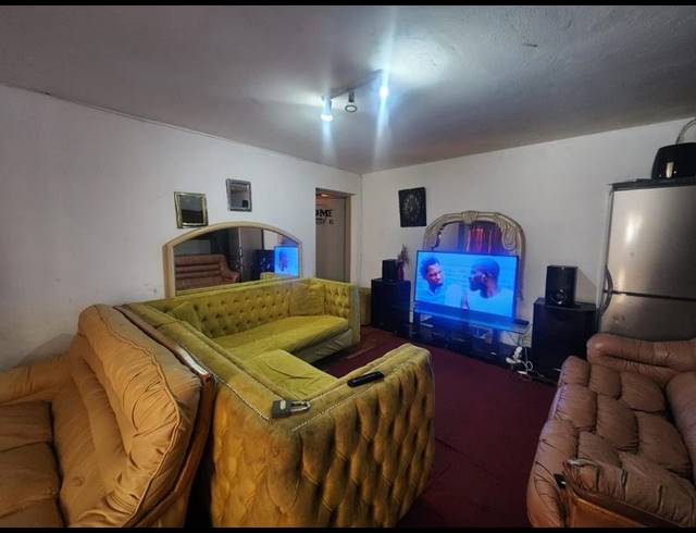 2 BEDROOM APARTMENT FOR SALE IN BRIXTON